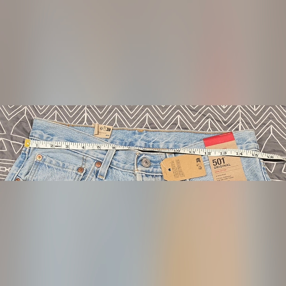 Levis 501 High Rise Distressed Straight Leg Jeans Size 30 - Picture 7 of 10